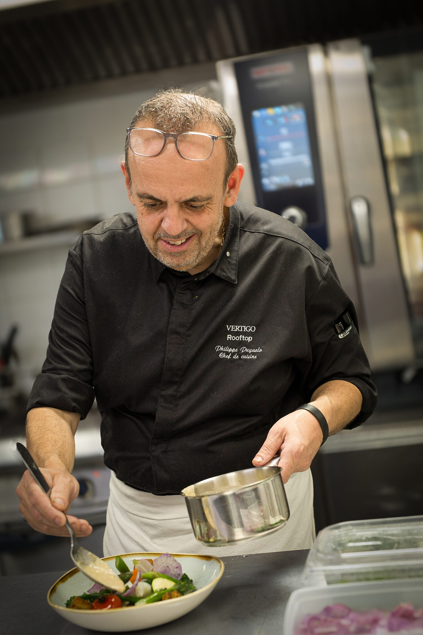 chef-restaurant-le-vertigo-rooftop-philippe-puyuelo